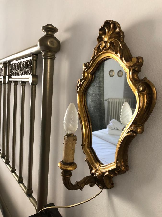 La Casa Sulla Piazza Apartment Ена Екстериор снимка