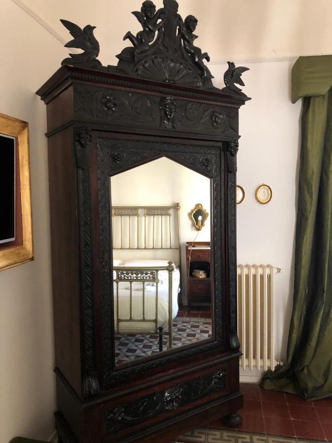 La Casa Sulla Piazza Apartment Ена Екстериор снимка