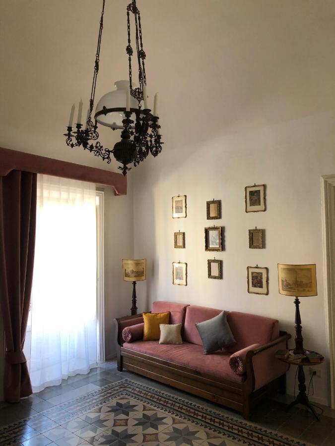 La Casa Sulla Piazza Apartment Ена Екстериор снимка
