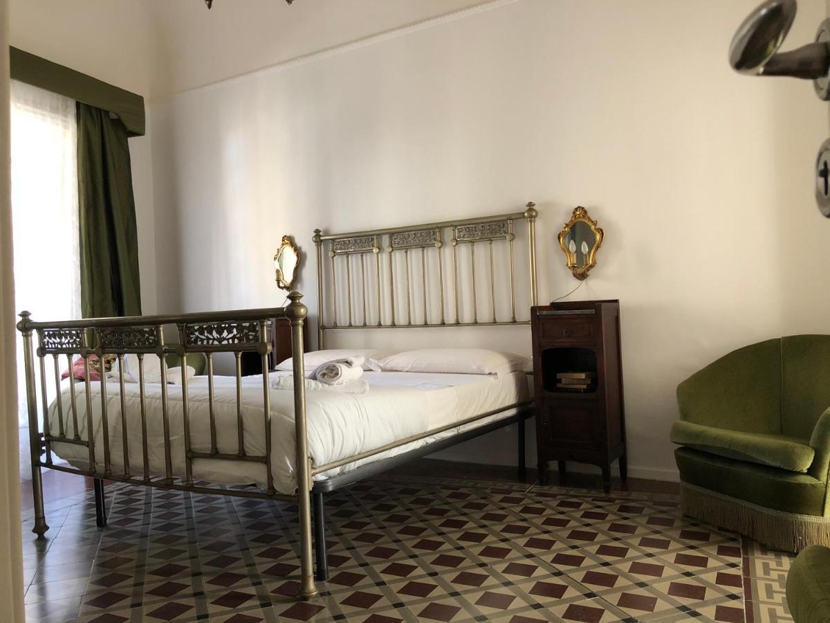 La Casa Sulla Piazza Apartment Ена Екстериор снимка