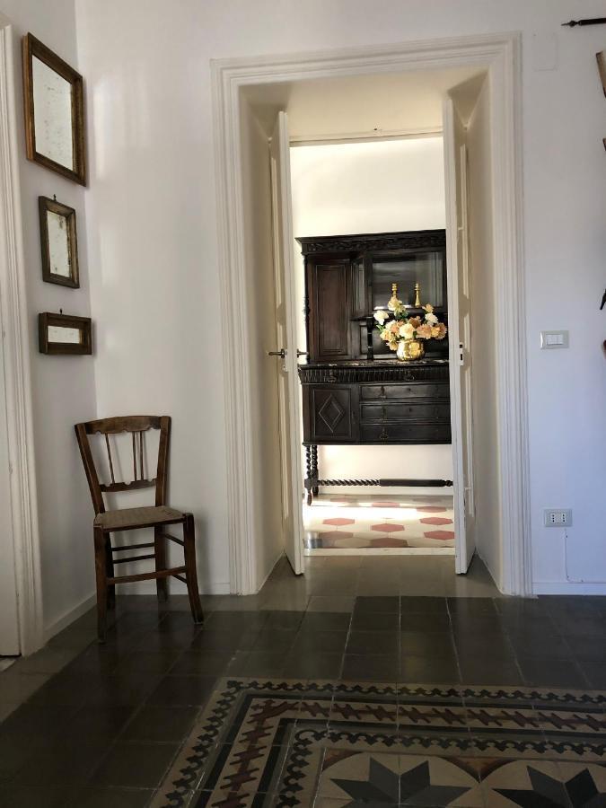 La Casa Sulla Piazza Apartment Ена Екстериор снимка